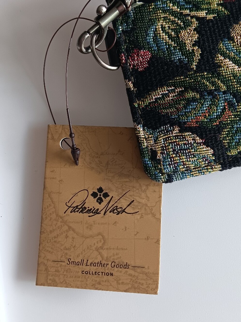 Patricia Nash Leather Woven Floral Tapestry Wristlet Card Wallet Almeria Black - Picture 8 of 12